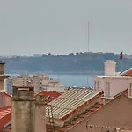 In Real Lisboa